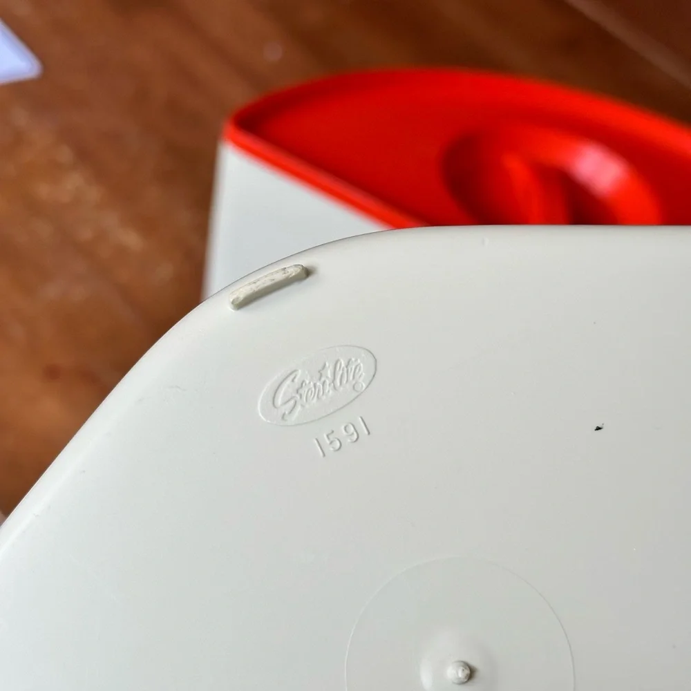 Vintage Sterilite Butterfly Food Cannisters Lazy Susan - Picture 10 of 10